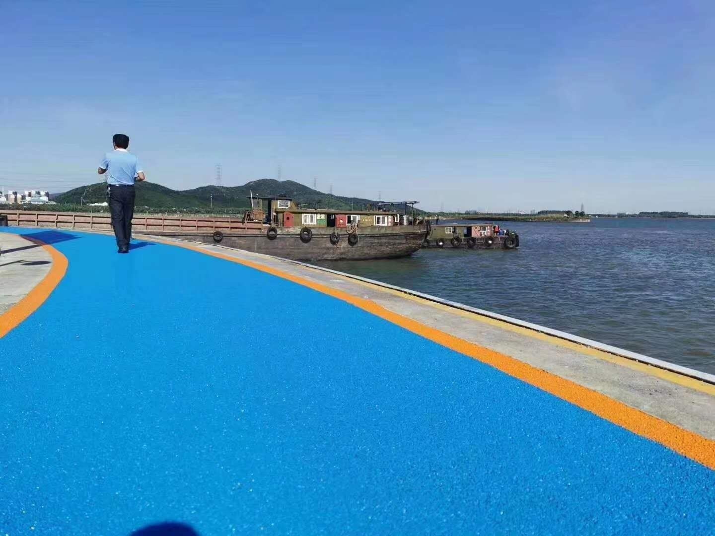 高溫天氣透水混凝土施工，我們不得不注意的事項(xiàng)有哪些呢？